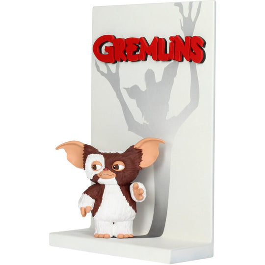 Présentation de la figurine 3D Gremlins Gizmo posée sur un socle décoratif SD TOYS