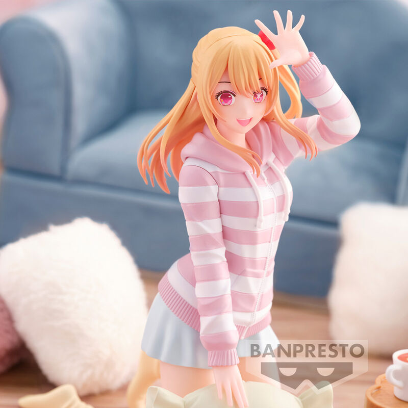 Zoom sur les finitions et textures de la figurine Ruby Oshi No Ko 15cm de la marque BANPRESTO