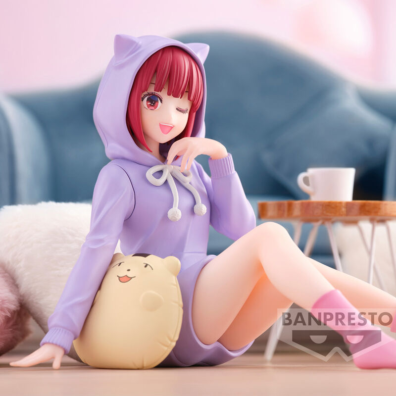Vue arrière de la figurine Kana Arima Oshi No Ko mettant en valeur les détails du costume