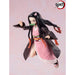 Figurines Tanjiro et Nezuko posées ensemble montrant leur articulation et détails