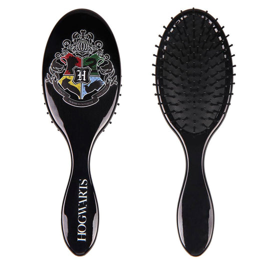 Gros plan sur les poils de la brosse Harry Potter Poudlard CERDÁ montrant leur qualité
