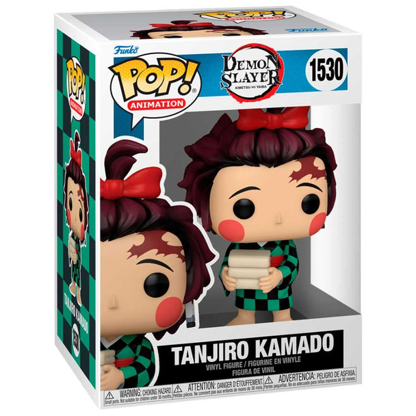 Vue rapprochée de la figurine Funko POP Tanjiro Kamado Demon Slayer montrant les détails du visage et du costume traditionnel.