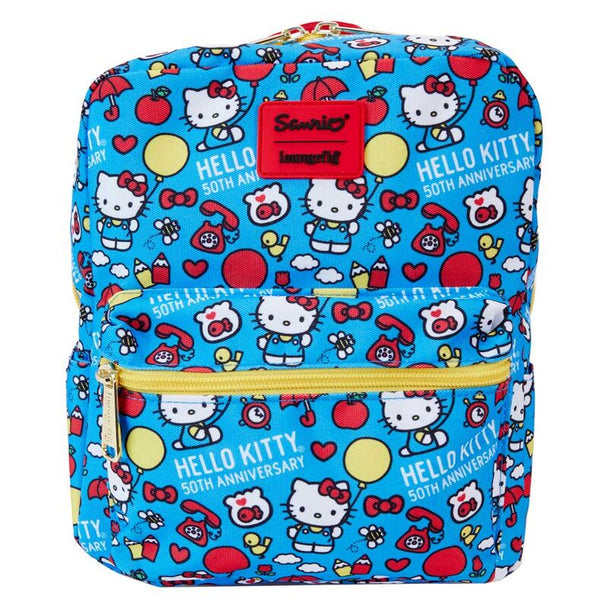 Vue de face du sac à dos Loungefly Hello Kitty 50e Anniversaire en nylon avec logo doré et sangles réglables