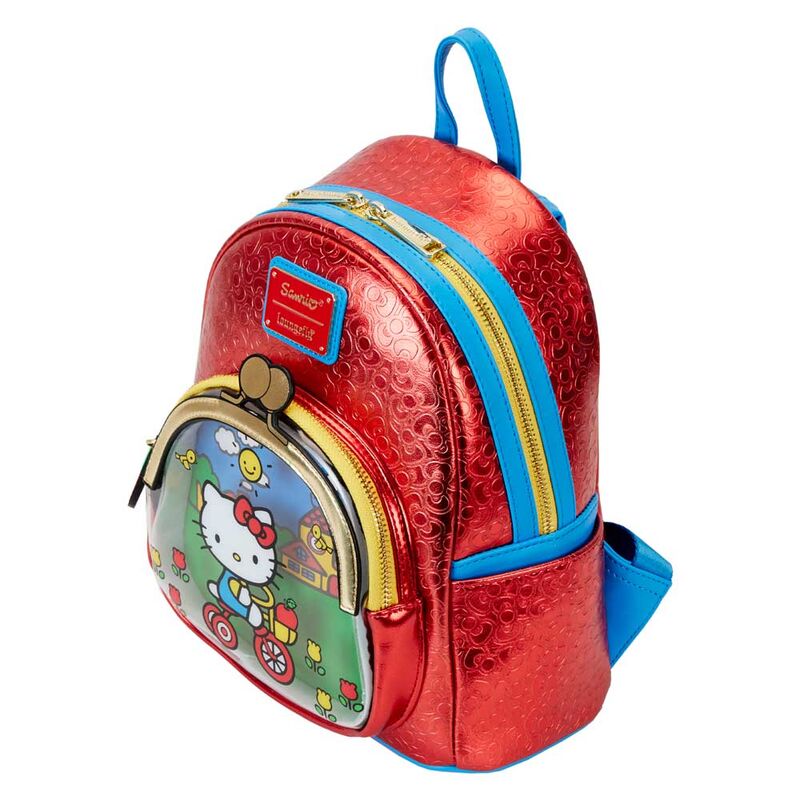 Vue latérale du sac à dos Loungefly Hello Kitty montrant les poches pratiques et bandoulières ajustables