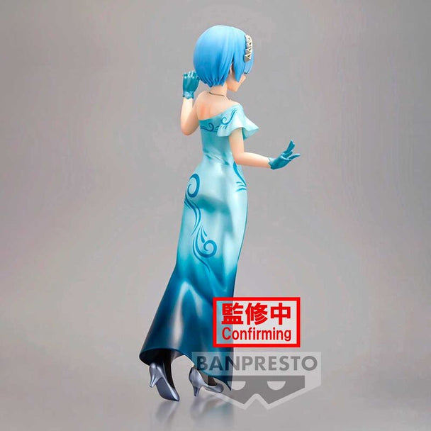 Profil latéral de la figurine Rem Re:Zero montrant la qualité des finitions BANPRESTO