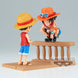 Présentation de la base de la figurine World Collectable Log Stories One Piece