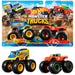 Vue rapprochée d'un Monster Truck Hot Wheels avec roues géantes et détails réalistes.