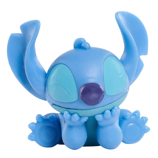Figurine Disney Stitch sur fond blanc pour présentation produit