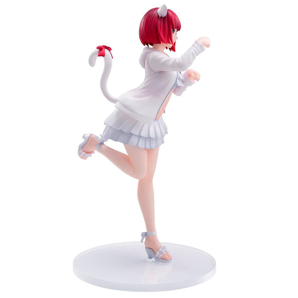 Vue latérale de la figurine Kana Arima Oshi no Ko montrant la finesse des traits et la posture dynamique