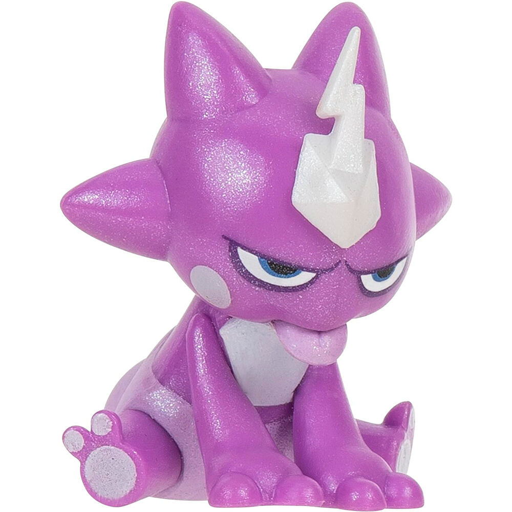 Figurine Mewtwo détaillée dans la fenêtre numéro 12 du calendrier