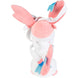 Détail de la peluche Sylveon JAZWARES montrant la texture douce et les finitions soignées du produit.