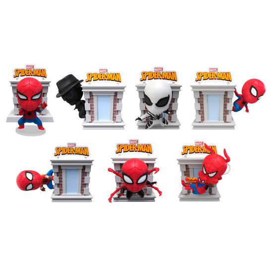 Figurine Marvel Spiderman Tower Hero de 8cm vue de face avec détails précis