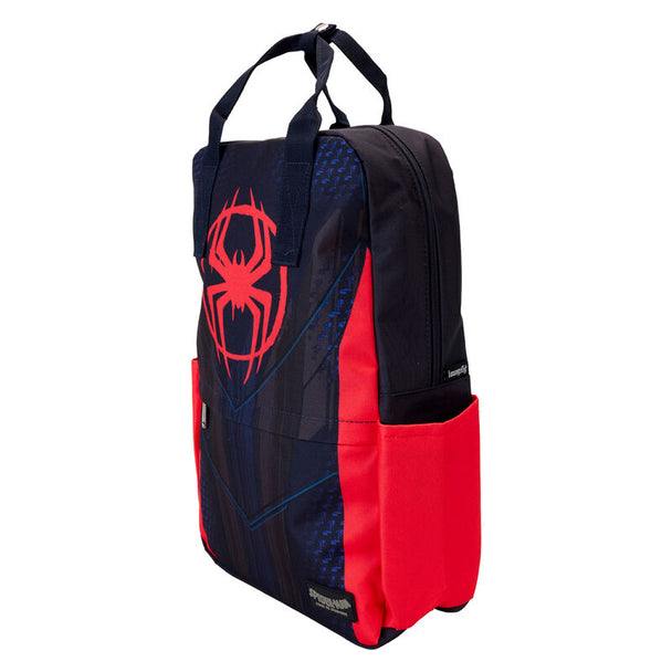 Vue latérale du sac à dos Marvel Loungefly montrant les poches et les sangles ajustables