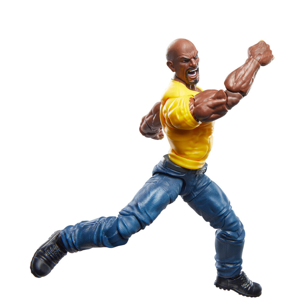 Comparaison taille 15cm des figurines Iron Fist et Luke Cage Marvel