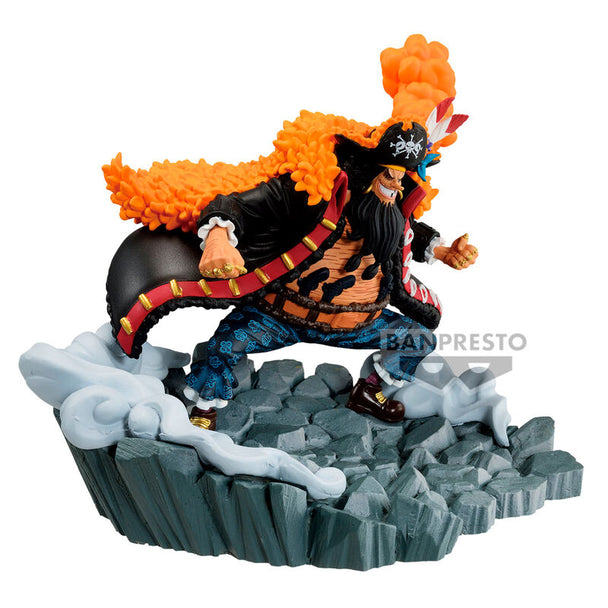 Figurine de Marshall D Teach Senkozekkei de One Piece, hauteur 11cm avec socle, vue de face avec détails précis.
