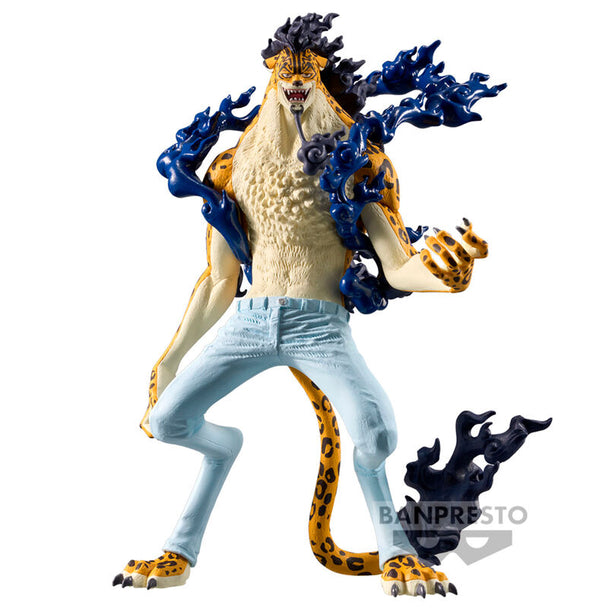 Figurine Rob Lucci King of Artist 19cm de BANPRESTO détaillée et peinte avec soin, représentant le personnage emblématique de One Piece.