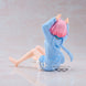 Profil latéral de la figurine Riamu Yumemi Relax Time mettant en valeur sa posture relaxée