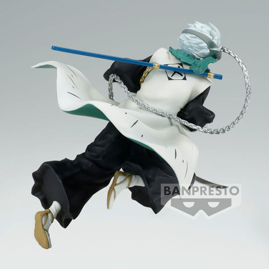 Profil de la figurine Toushiro Hitsugaya Bleach 14cm montrant la posture dynamique et la qualité de finition