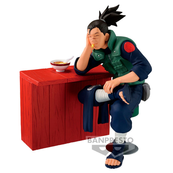 Figurine Naruto Iruka de 12 cm de hauteur vue de face, modèle officiel BANPRESTO Naruto Shippuden