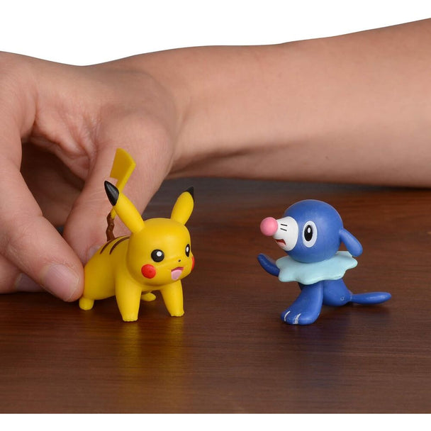 Assortiment de figurines Pokémon JAZWARES 5cm montrant plusieurs personnages emblématiques alignés