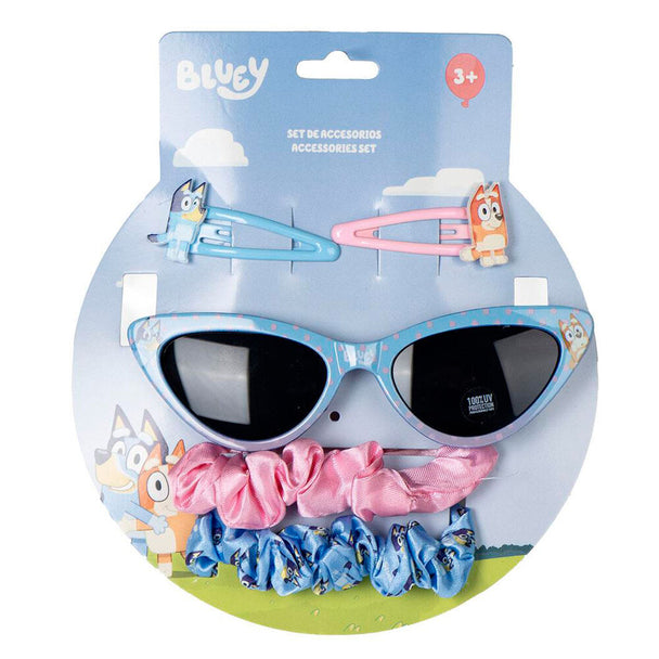 Set beauté Bluey CERDÁ avec lunettes de soleil et accessoires colorés sur fond blanc