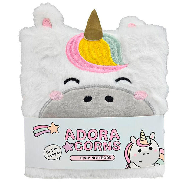 Cahier peluche Licorne Adoracorns A5 rayé avec couverture douce en polyester et pages en papier, dimensions 15,5x15x2cm.