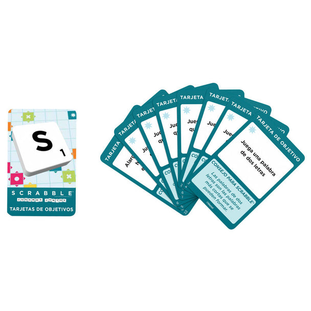 Plateau de jeu double-face Scrabble avec cases et lettres posées pour une partie en cours