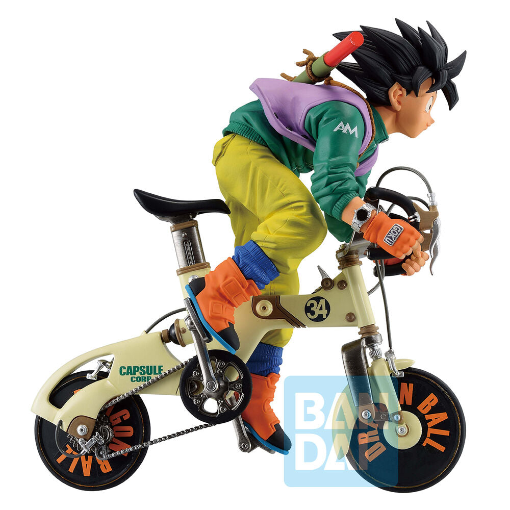 Figurine Son Goku Ichibansho 18cm de face avec détails précis et couleurs vives
