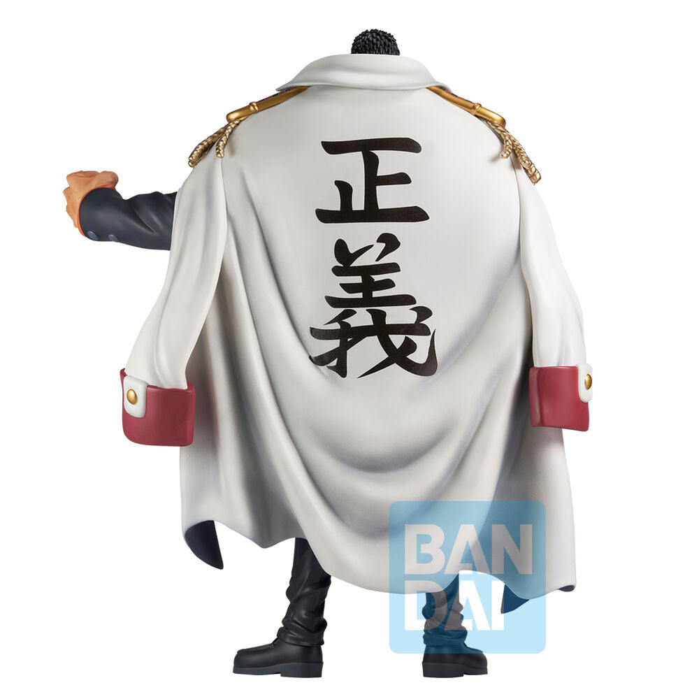 Vue arrière de la figurine Monkey D. Garp Ichibansho 25 cm avec peinture détaillée