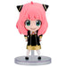 Gros plan sur la figurine Spy x Family Chibimaster montrant les couleurs vives