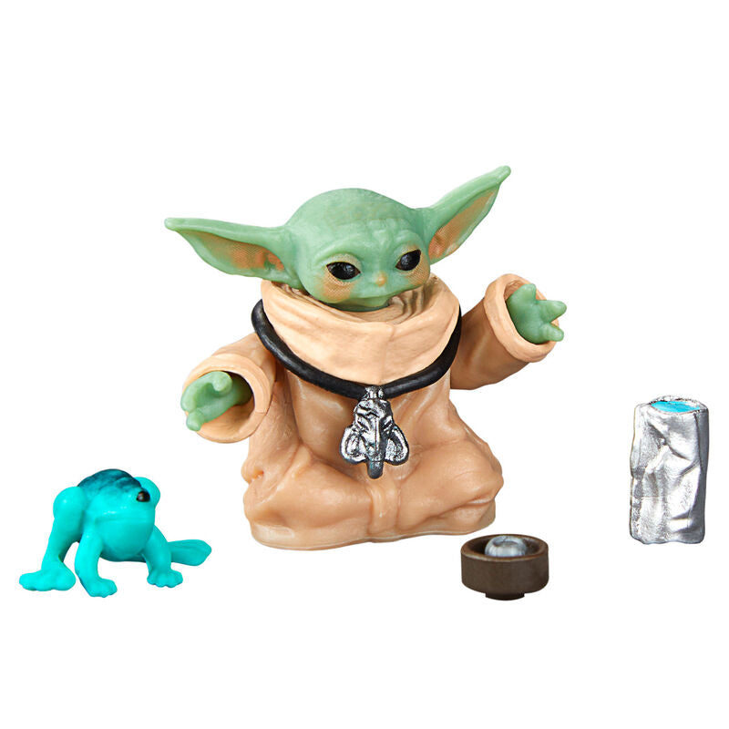 Vue arrière de la figurine Grogu montrant les détails du manteau et de la capuche