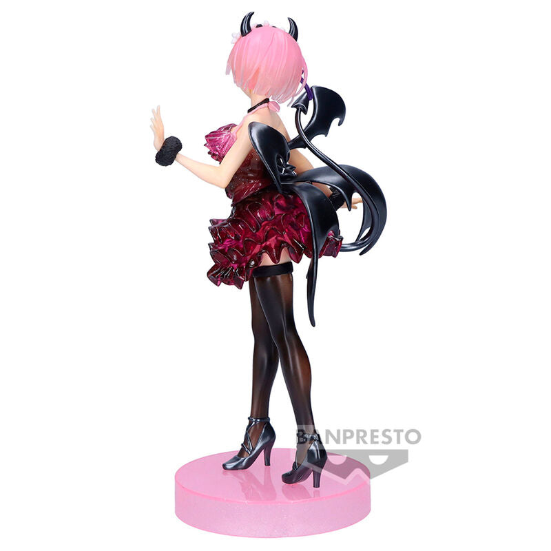 Vue arrière de la figurine Ram Re:Zero mettant en valeur la transparence et les textures