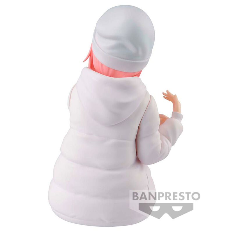 Figurine Nadeshiko Kagamihara posée sur un socle, montrant la qualité de finition BANPRESTO