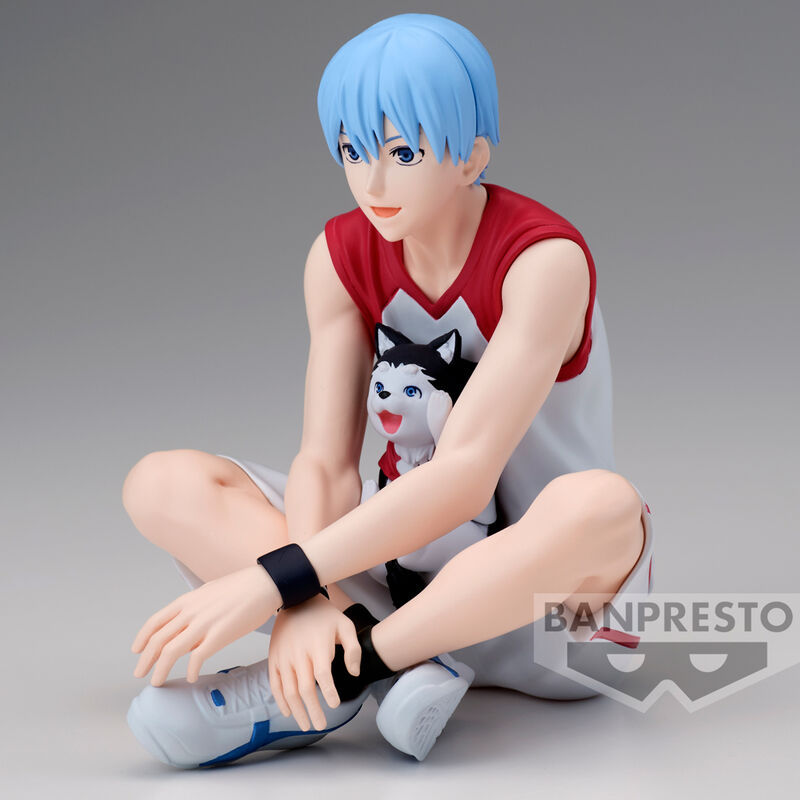 Vue latérale de la figurine Kuroko Tetsuya illustrant la posture dynamique de jeu