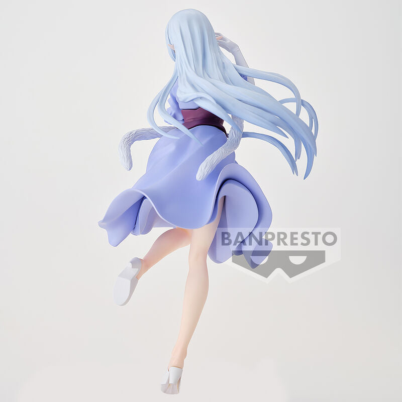 Présentation de la figurine Elmesia sur socle officiel BANPRESTO pour exposition