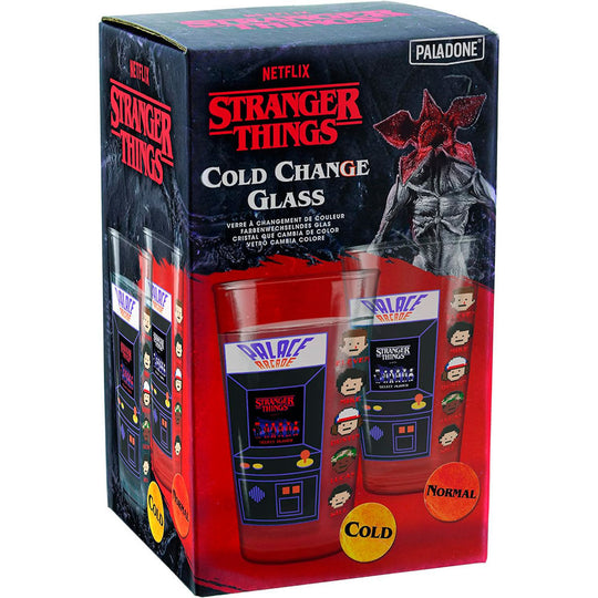 Verre Palace Arcade Stranger Things de 450ml avec écran qui s'illumine au froid, vue de face montrant le design arcade coloré