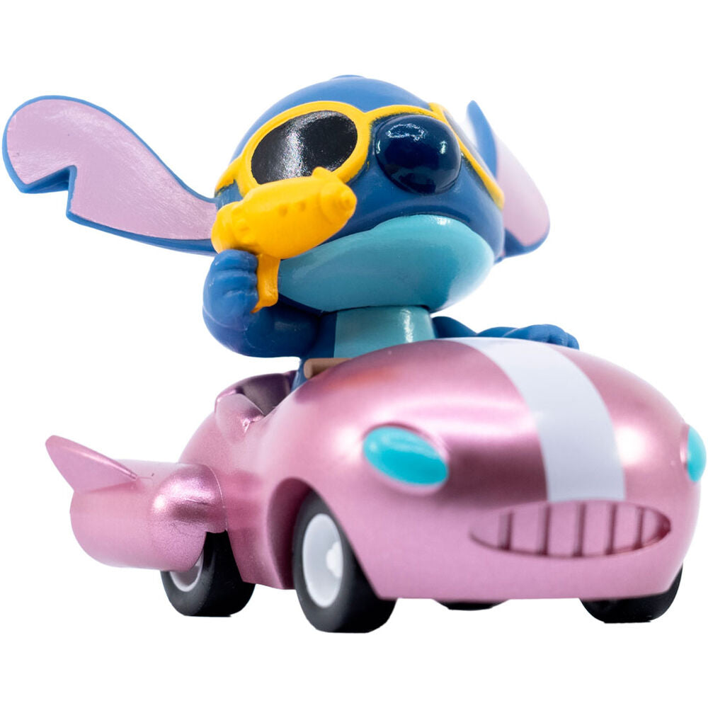 Figurine Stitch assortie avec fond coloré bleu clair pour un rendu attrayant