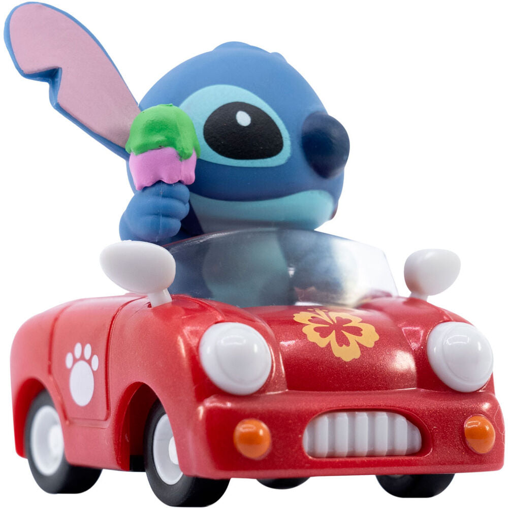 Figurine Stitch en position assise, illustrant les détails de la texture plastique