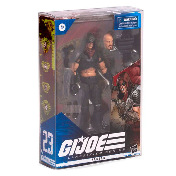 Vue rapprochée d’un protecteur EVORETRO en plastique PET transparent, protégeant une figurine Gi Joe contre rayures et poussière