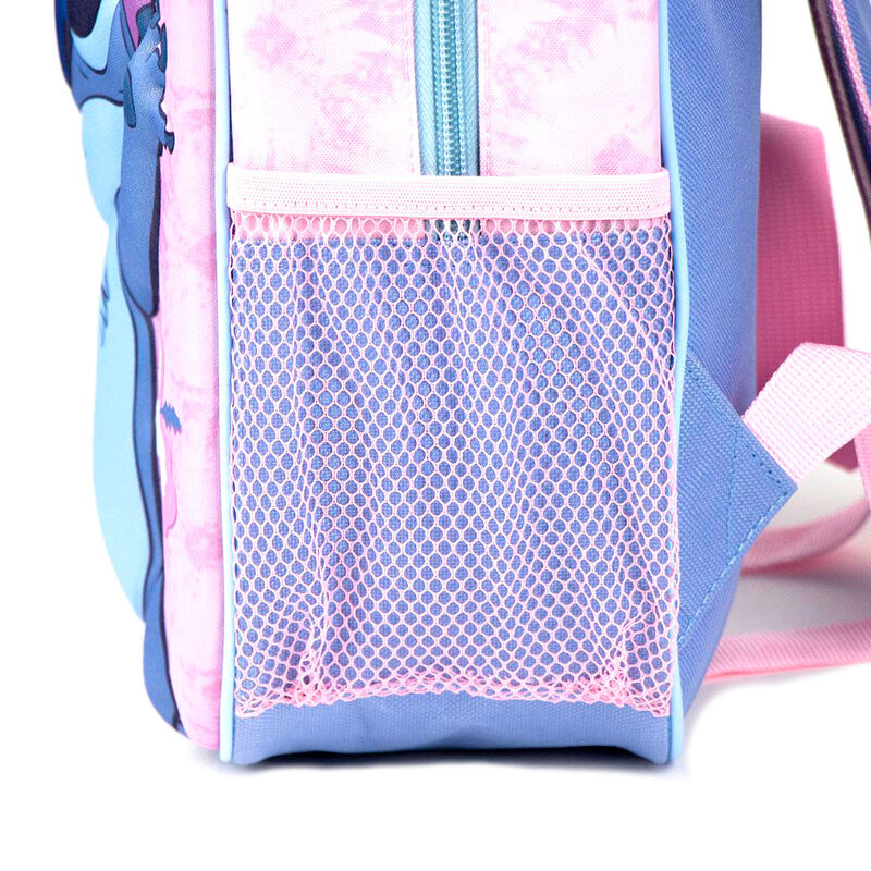 Sac à dos Stitch CERDÁ posé sur une table avec ses multiples poches visibles