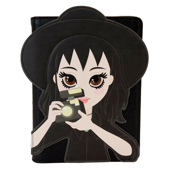 Carnet Loungelfy Beetlejuice Lydia Deetz fermé en cuir vegan avec illustration originale sur la couverture