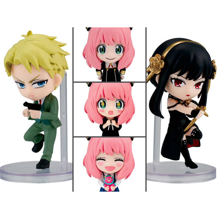 Ensemble de figurines Spy x Family Chibimaster assorties exposées côte à côte