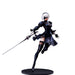 Détail de la figurine 2B de SQUARE-ENIX montrant les finitions et accessoires sur 18cm.
