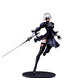 Détail de la figurine 2B de SQUARE-ENIX montrant les finitions et accessoires sur 18cm.