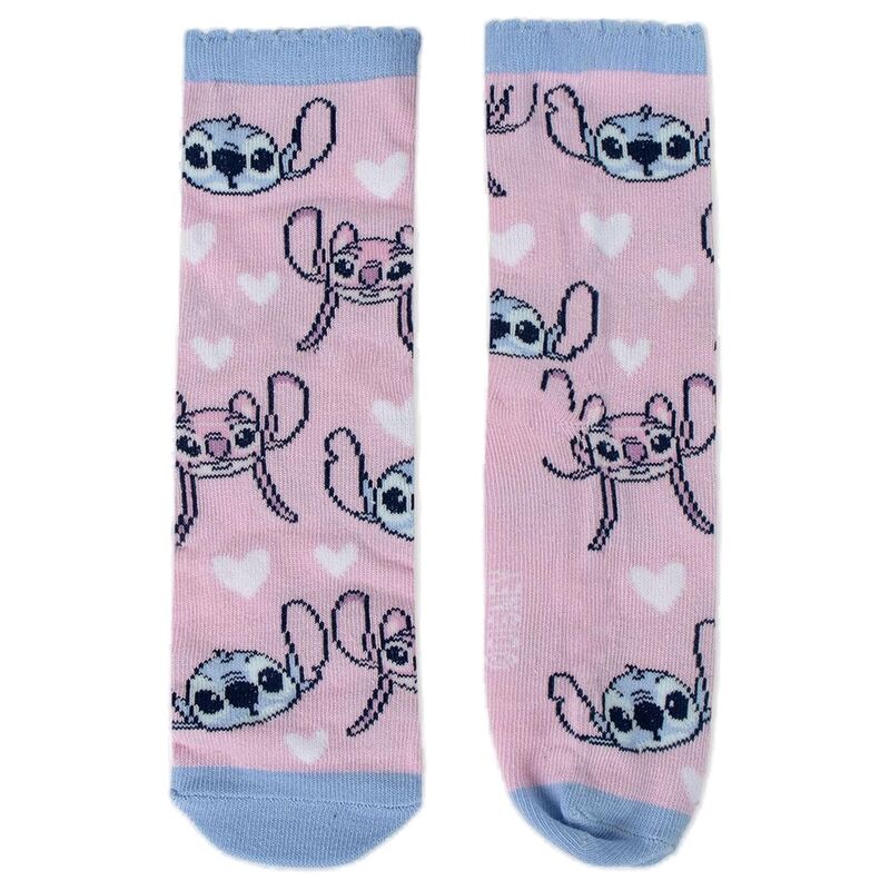 Détail des coutures et du tissu en coton mélangé des chaussettes Disney Stitch taille 35-38