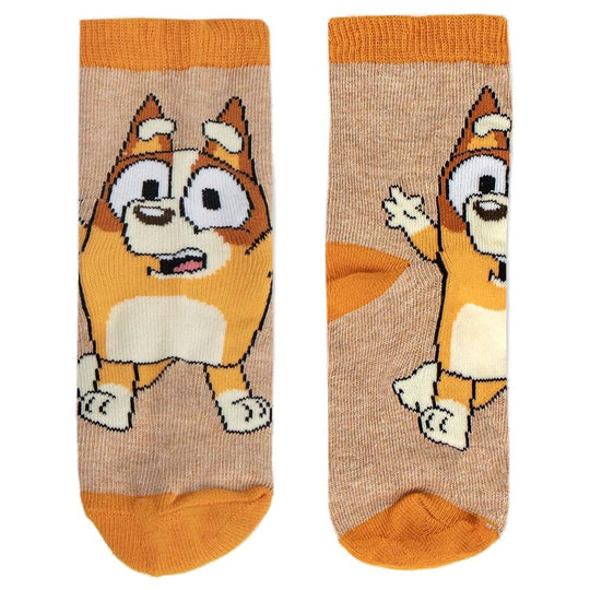 Vue rapprochée des coutures renforcées et du tissu extensible des chaussettes Bluey assorties CERDÁ