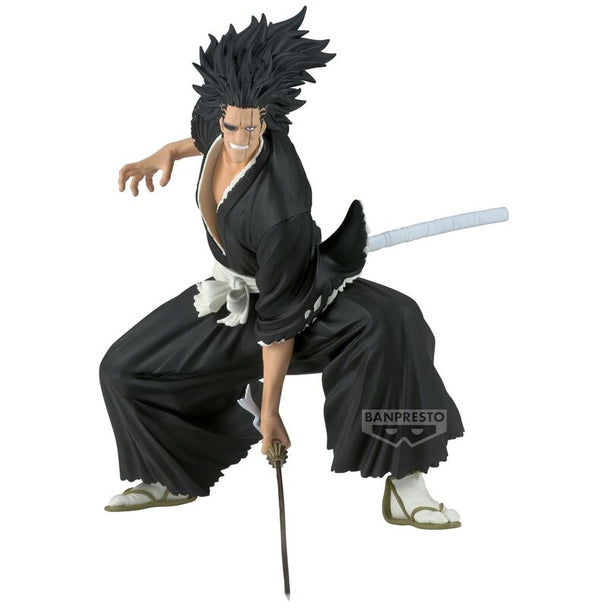 Figurine Kenpachi Zaraki Bleach Vibration Stars de face, détail du visage et tenue
