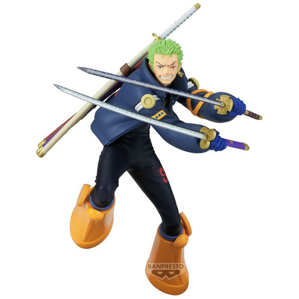 Figurine Roronoa Zoro 16cm en pose de combat avec ses trois sabres, vue de face