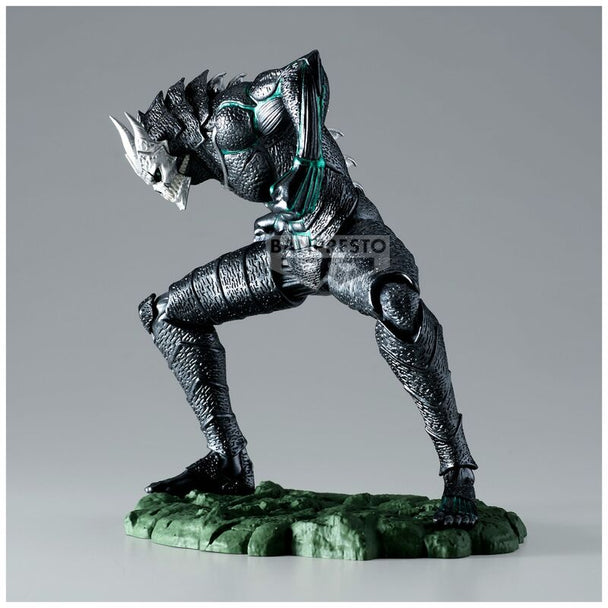 Vue latérale de la figurine Kaiju No. 8 BANPRESTO en métal, taille compacte 11cm