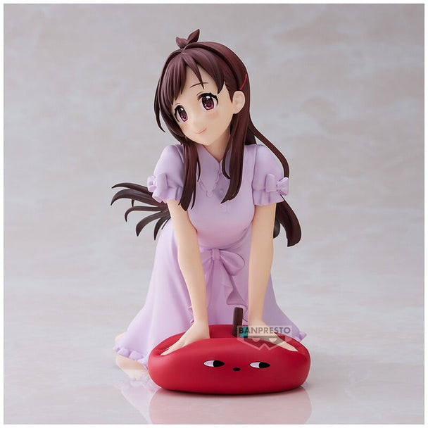 Profil gauche de la figurine Akari Tsujino BANPRESTO avec couleurs vives et finition précise